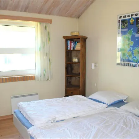Holiday home Guthfrith - 130m From The Sea In Ne Jutland By Interhome *